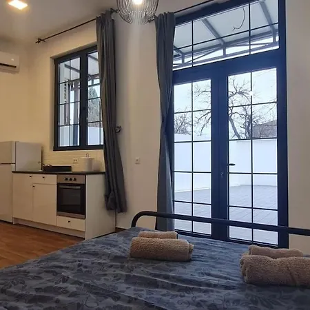 Amar 3 Apartment Zemun